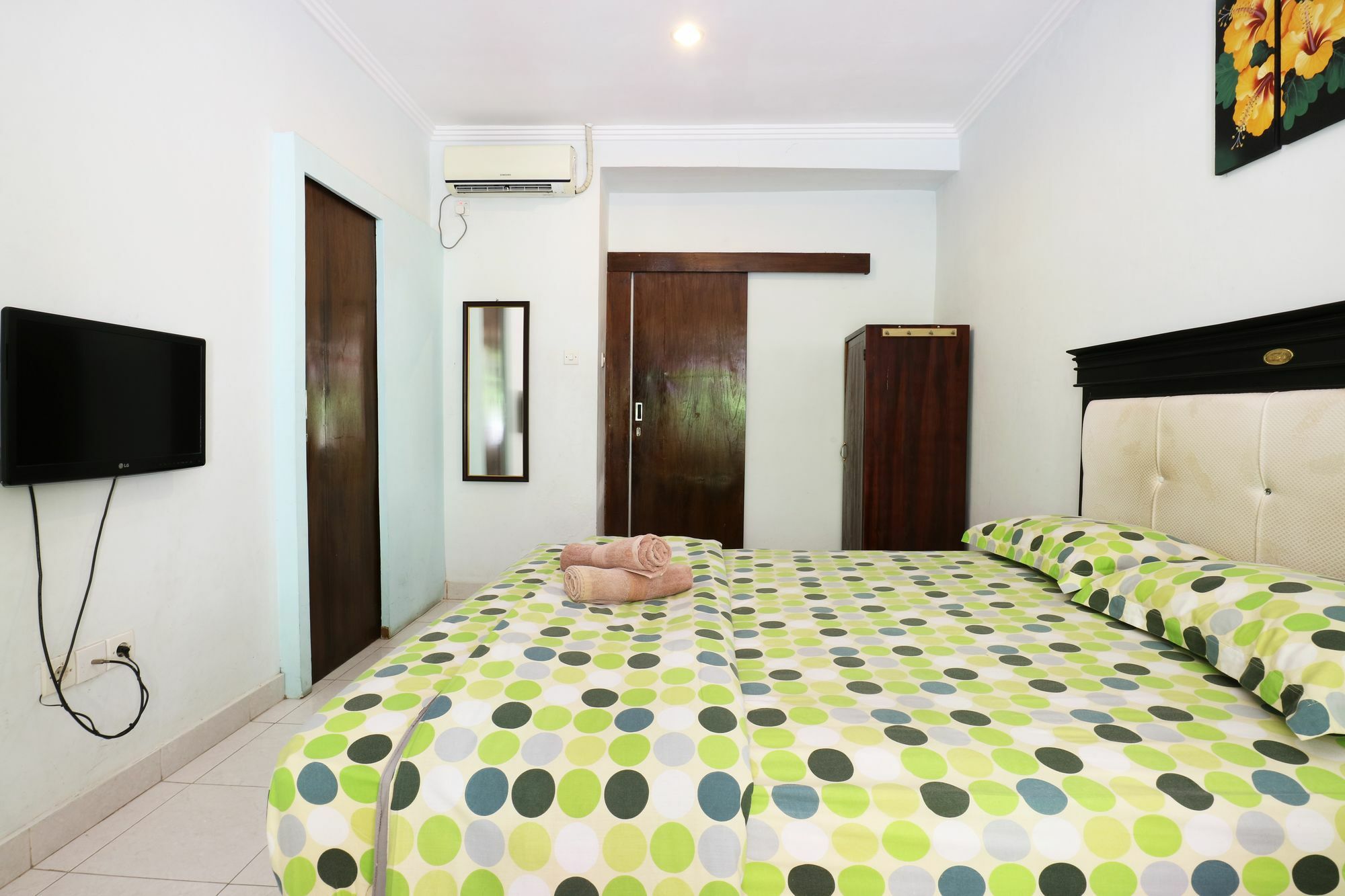 Mustika Inn Kuta  Exterior photo